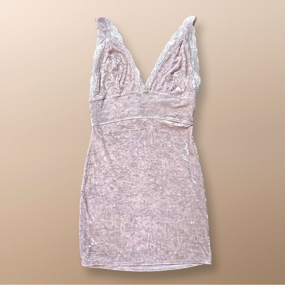 NWOT Free People Intimately Velvet Mini Dress Cami Size XS - Picture 2 of 7